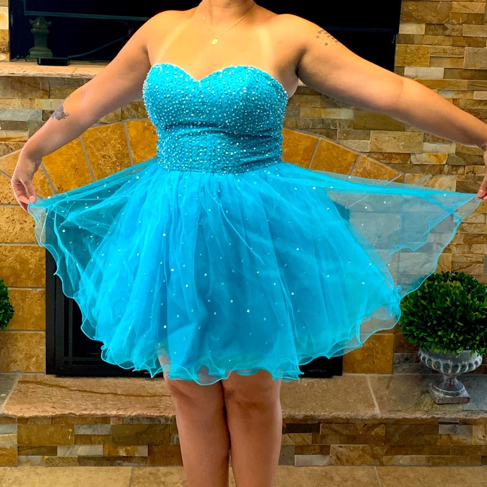 Perfect Tinker Bell or fairy Halloween costume or cute prom dress